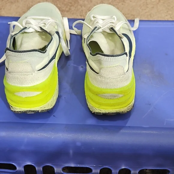 Nike Waffle One Crater Color Lime ICE - Picture 3 of 6